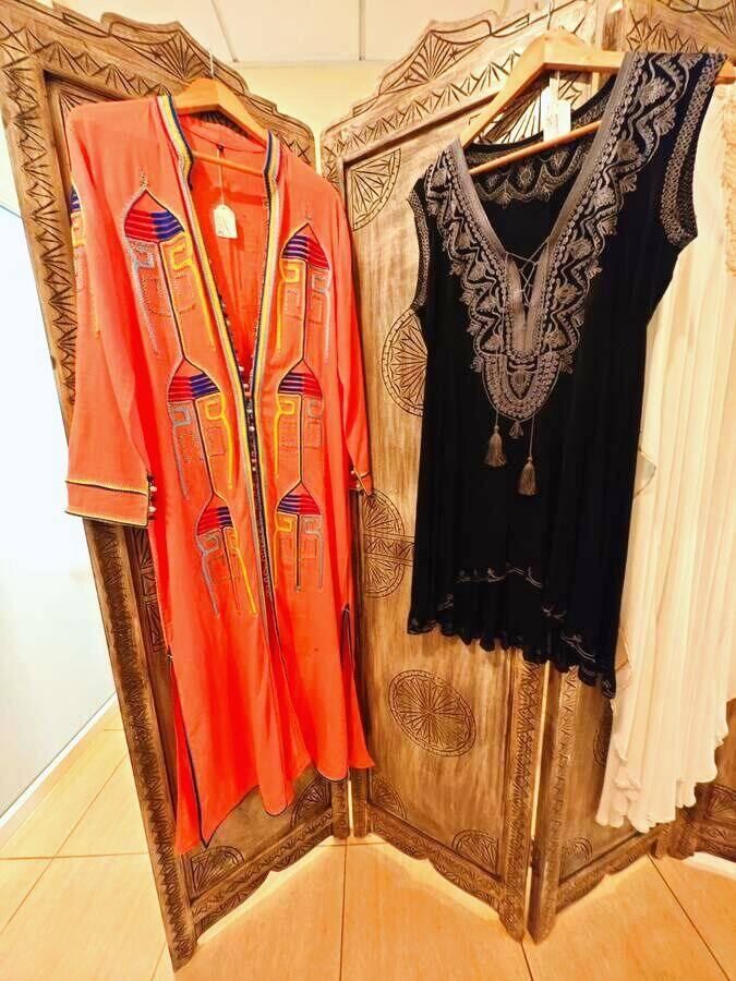 Orangener Kaftan