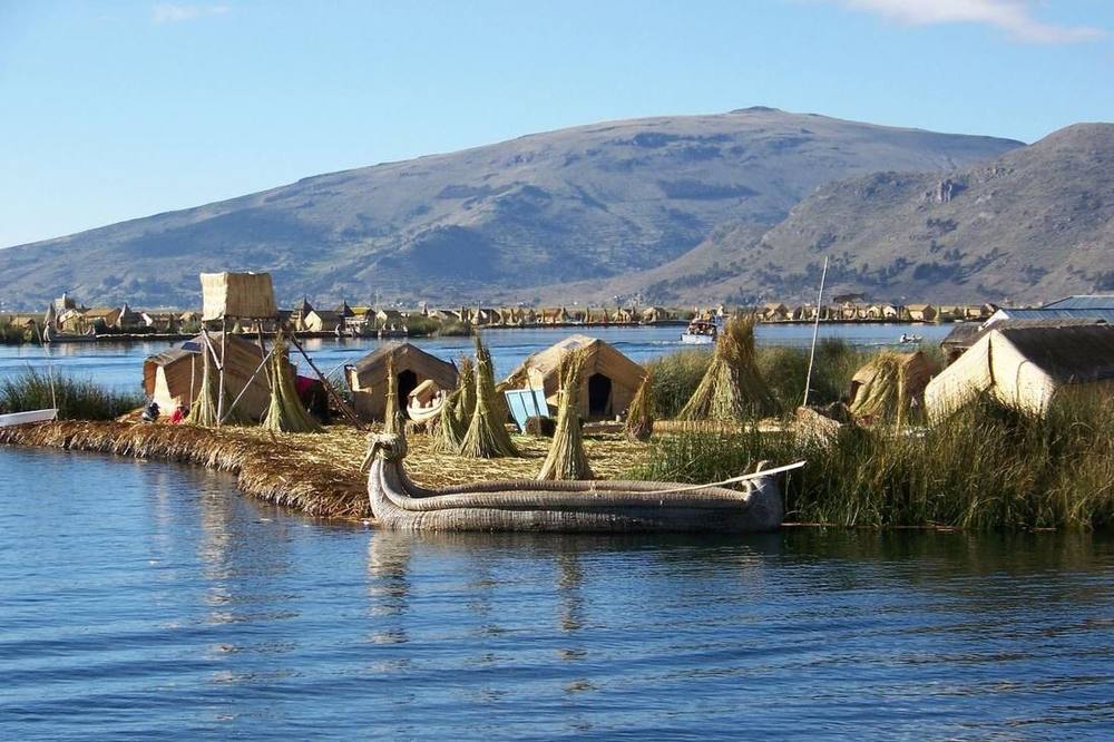 Titicacasee — Uros-Schilfinseln, Peru